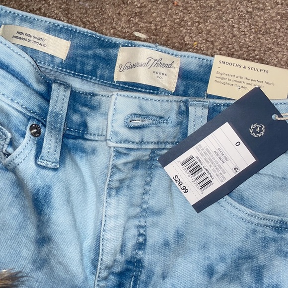 target universal thread jeans - Picture 2 of 3